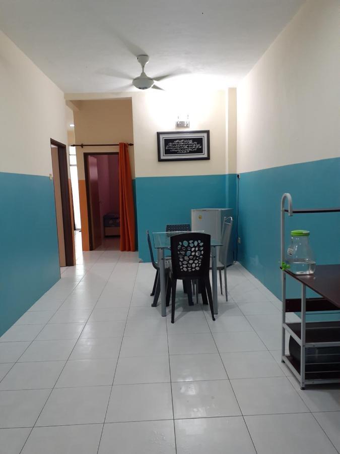 Idaman 2 With 3 And 2 Bathroom Private House Not Sharing With Private Parking Free Wifi Bukit Kayu Hitam